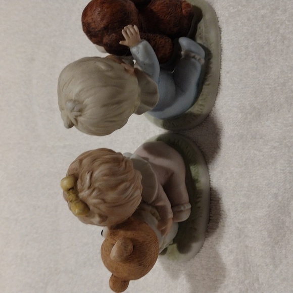 Vintage, Homco Ceramic Figure boy with dog & girl with teddy bear set of 2 - Picture 4 of 7